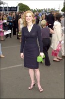 Laura Linney Longsleeve T-shirt #1343188