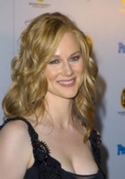 Laura Linney mug #G83937