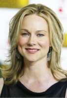 Laura Linney mug #G83956