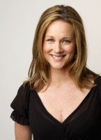 Laura Linney Longsleeve T-shirt #1496375