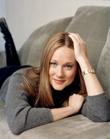 Laura Linney mug #G366487