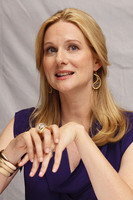 Laura Linney Longsleeve T-shirt #2239879
