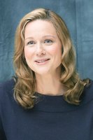 Laura Linney Sweatshirt #2272515