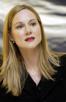 Laura Linney mug #G704028