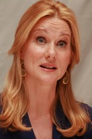 Laura Linney mug #G738641