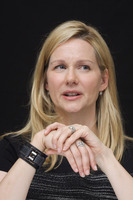 Laura Linney Sweatshirt #2449360