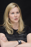 Laura Linney Sweatshirt #2449364