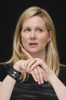 Laura Linney tote bag #G751452