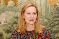 Laura Linney tote bag #G1092485