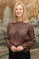 Laura Linney Sweatshirt #2850388