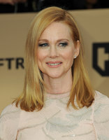 Laura Linney Sweatshirt #2997037