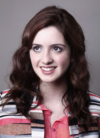 Laura Marano Longsleeve T-shirt #2338106