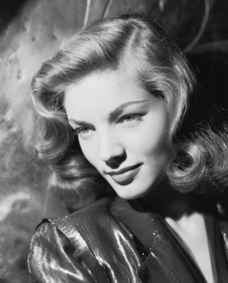 Lauren Bacall Mouse Pad 2560252