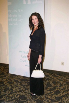 Lauren Graham posters