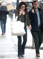 Lauren Graham Sweatshirt #2863955