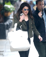 Lauren Graham t-shirt #2863976