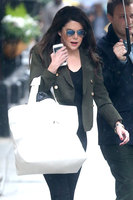 Lauren Graham tote bag #G1106088