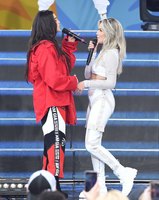 Lauren Jauregui Sweatshirt #3251596