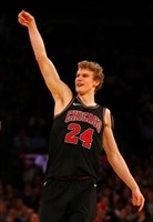 Lauri Markkanen Longsleeve T-shirt #3423153