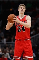 Lauri Markkanen Longsleeve T-shirt #3423190