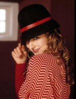 Leelee Sobieski Longsleeve T-shirt #1339771