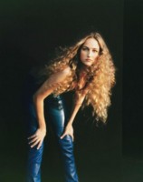 Leelee Sobieski Longsleeve T-shirt #1339796