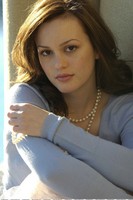 Leighton Meester Longsleeve T-shirt #2026215