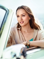 Leighton Meester t-shirt #2374439
