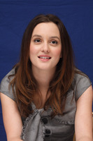 Leighton Meester Sweatshirt #2451211