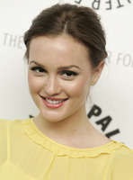 Leighton Meester Longsleeve T-shirt #3794610
