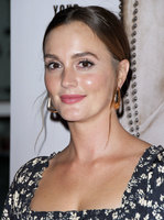 Leighton Meester Longsleeve T-shirt #3889598