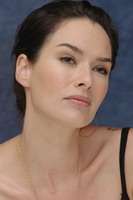Lena Headey Sweatshirt #2288561