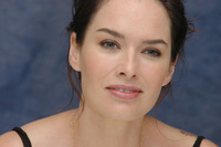 Lena Headey Sweatshirt #2288572