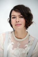 Lena Headey Sweatshirt #2428708