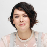Lena Headey Sweatshirt #2457467