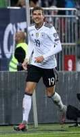 Leon Goretzka Longsleeve T-shirt #3345848