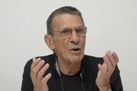 Leonard Nimoy mug #G591164