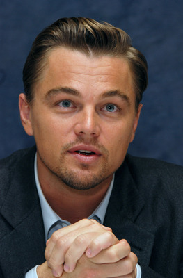 Leonardo DiCaprio Poster 2233216