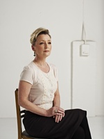 Lesley Manville Longsleeve T-shirt #2304412