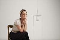 Lesley Manville Longsleeve T-shirt #2304416