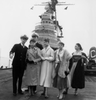 Leslie Caron longsleeve t-shirt #2683220