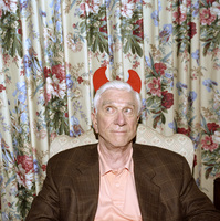 Leslie Nielsen mug #G536391