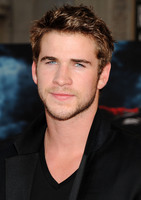 Liam Hemsworth mug #G335410