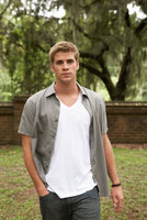 Liam Hemsworth Longsleeve T-shirt #2192617