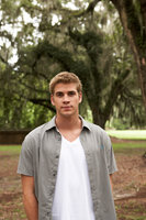 Liam Hemsworth Longsleeve T-shirt #2192619