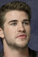 Liam Hemsworth Longsleeve T-shirt #2308895