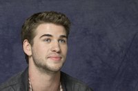 Liam Hemsworth Longsleeve T-shirt #2308914