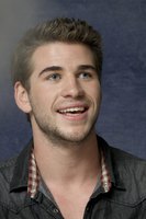 Liam Hemsworth Longsleeve T-shirt #2308930