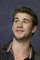 Liam Hemsworth Longsleeve T-shirt #2308935