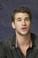 Liam Hemsworth Longsleeve T-shirt #2308946